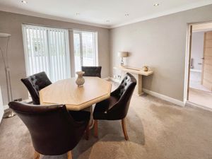 Dining Room - click for photo gallery